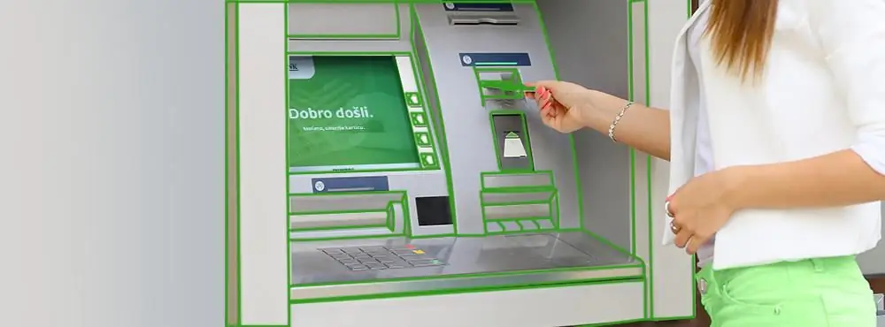 sebelah mana untuk memasukkan kad Sberbank ke dalam ATM