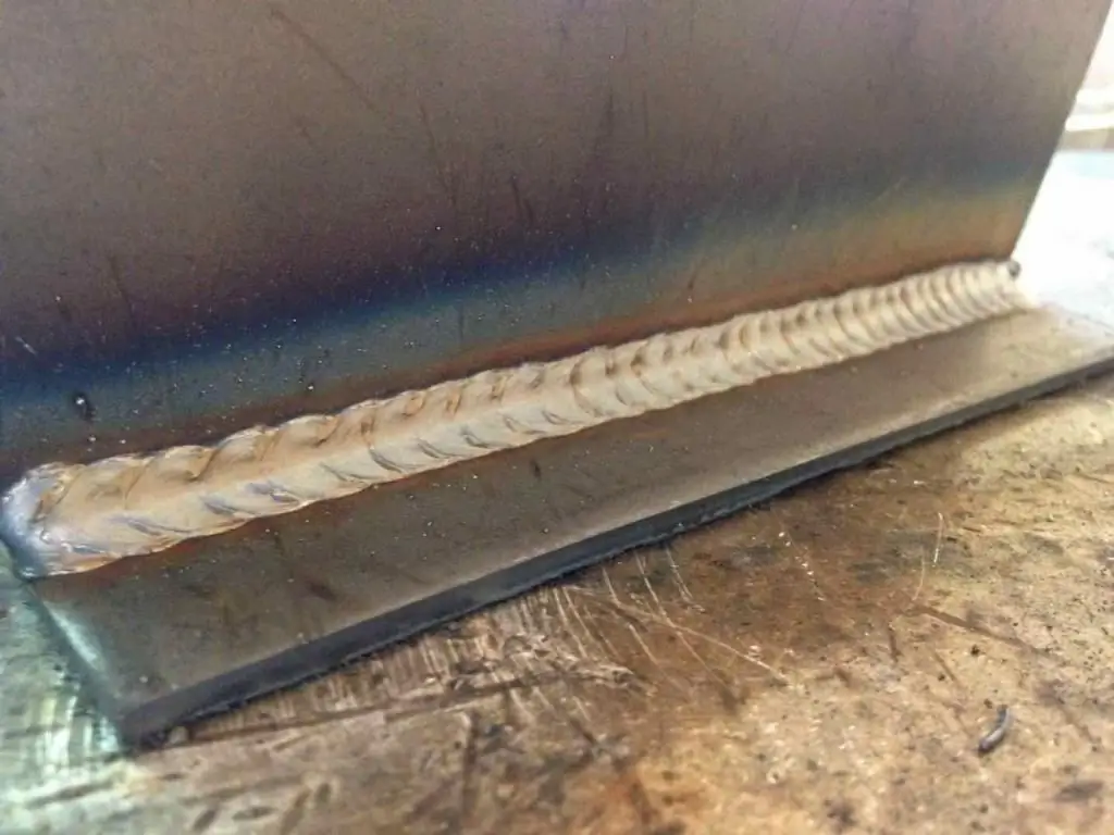 Seam from welding in shielding gas