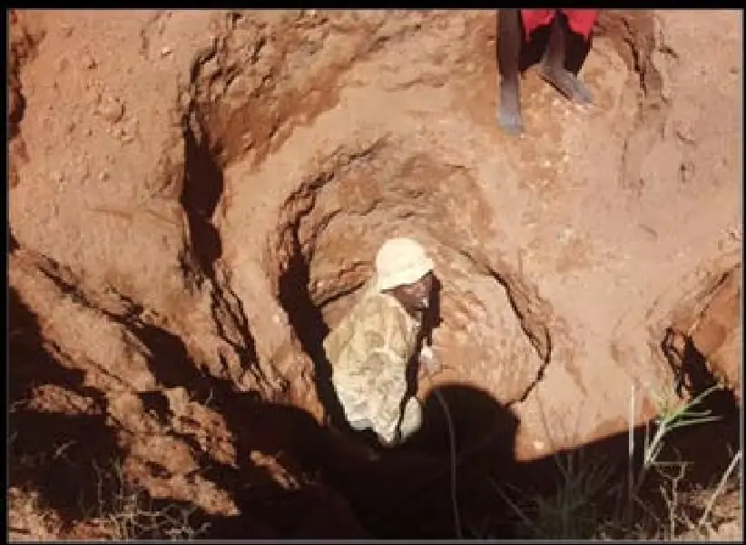 Pequena pedreira para mineração