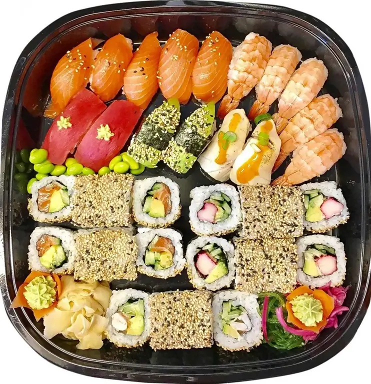 "Tienda de sushi": reseñas, direcciones, entrega, menú. Tienda de sushi