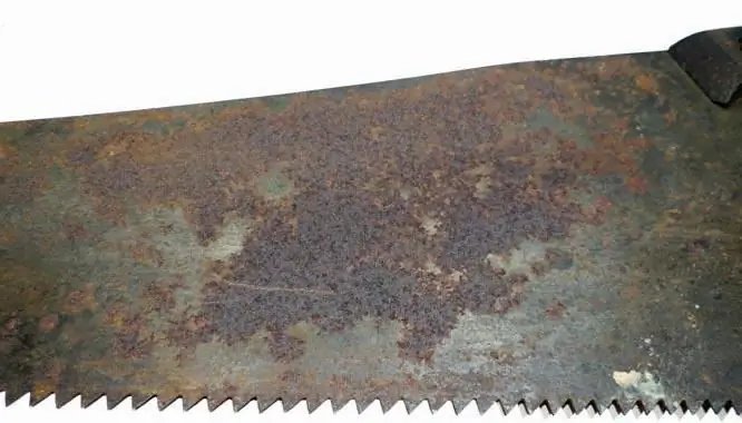 pitting corrosion ng mga metal