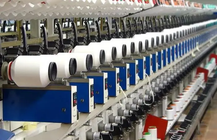 L'industria dell'abbigliamento come branca dell'industria leggera. Tecnologie, attrezzature e materie prime per l'industria dell'abbigliamento