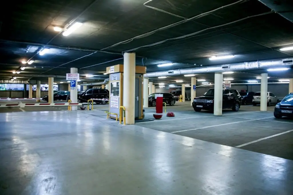 Underground parking mall