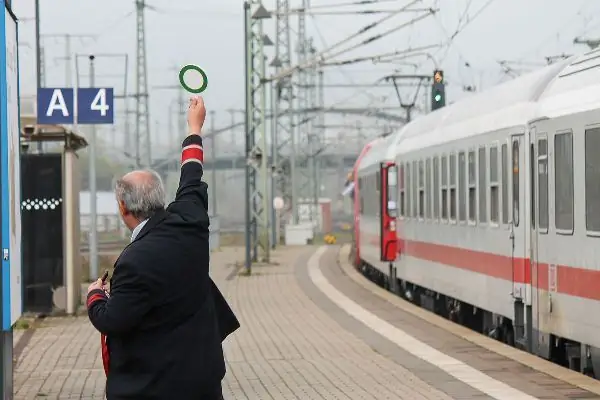 doveri di un capotreno