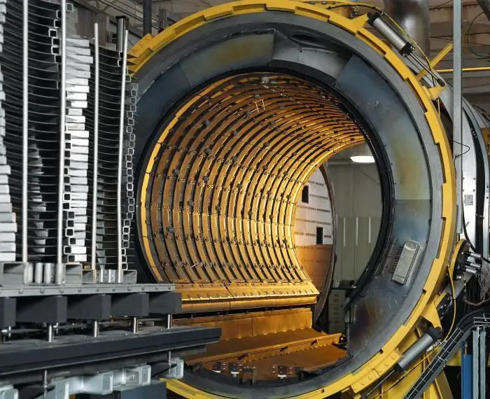 vacuum arc furnace